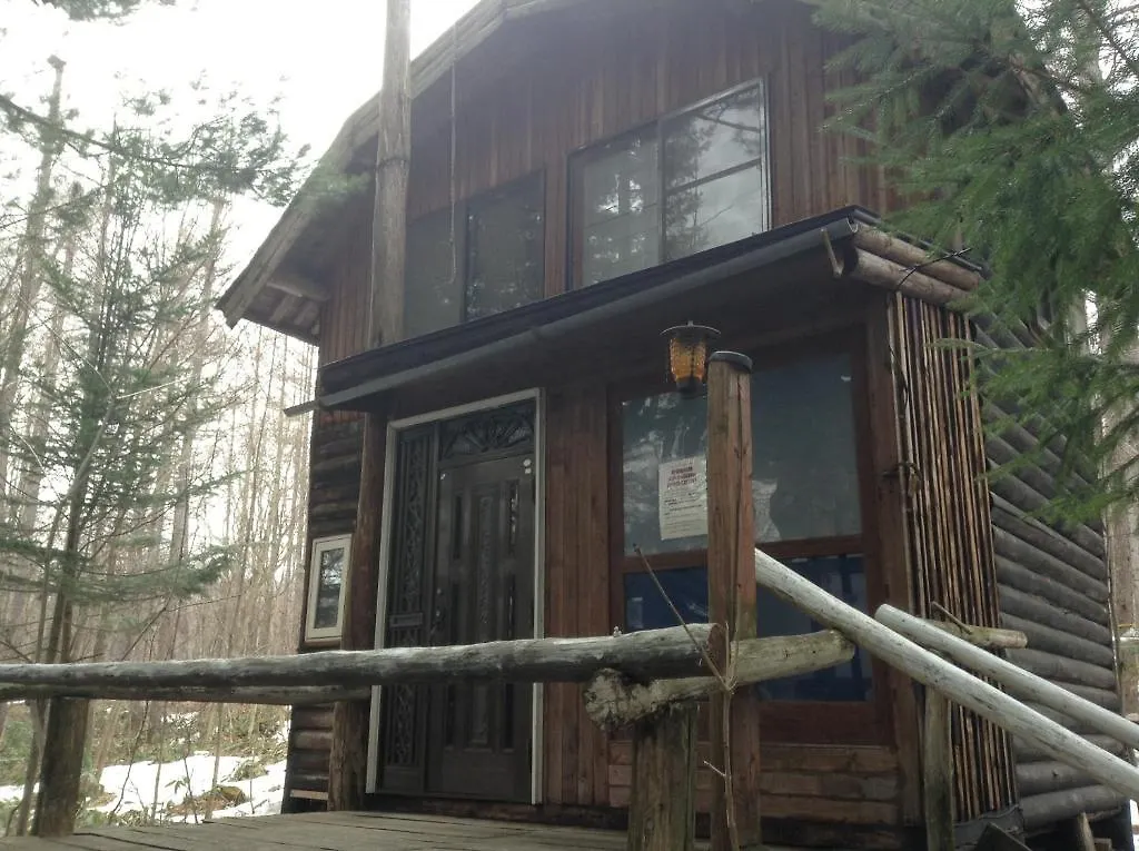 Log Yukari Guest House Furano Japan