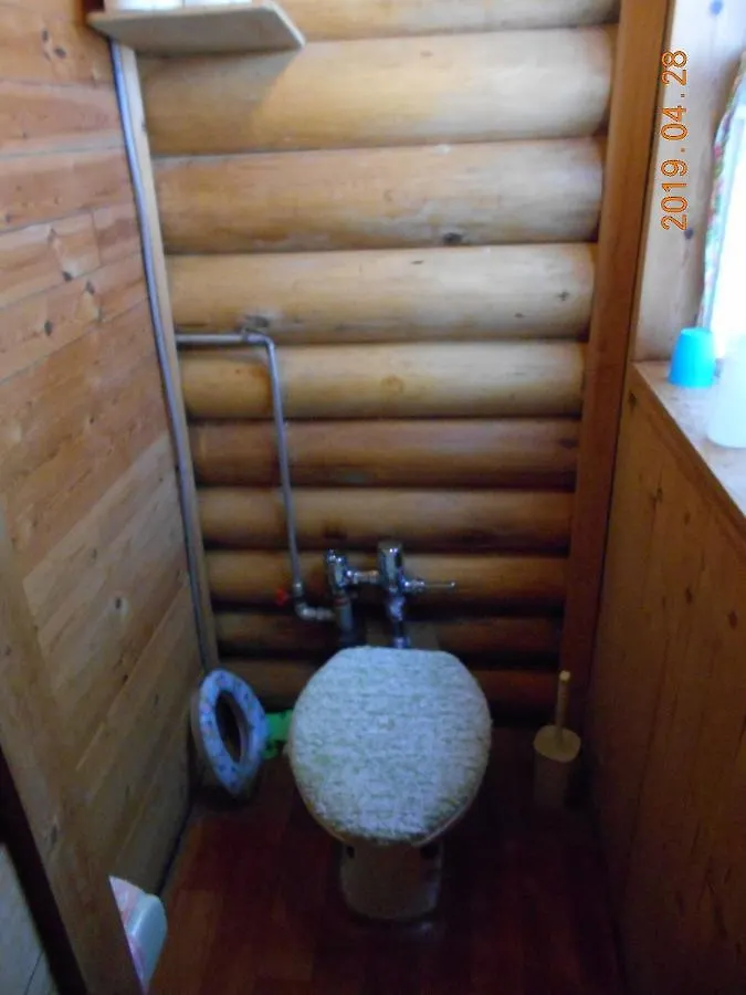 Log Yukari Guest House Furano